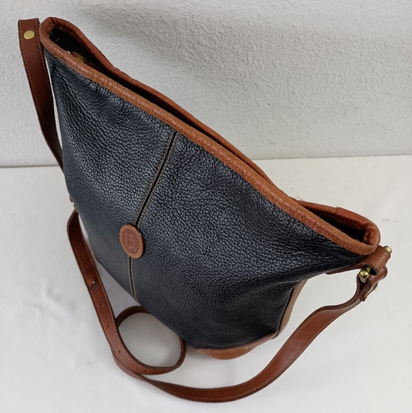 Vintage Liz Claiborne Black Pebbled Leather Large Crossbody - Picture 6 of 12